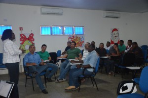 Presidente da Funac com os servidores participantes