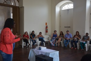 Elisângela Cardoso fala da necessidade de articulação de políticas públicas