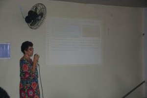 Elizabeth Ramos, do Instituto de Práticas Restaurativas fala aos jovens