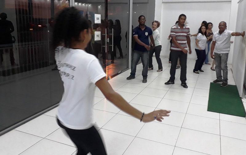 AULA DE ZUMBA CIJUUV