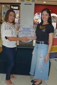 Parceria firme entre Funac, representada pela diretora Técnica Lúcia Diniz, e Imperial Shopping, com a coordenadora de Marketing, Fátima Souto.